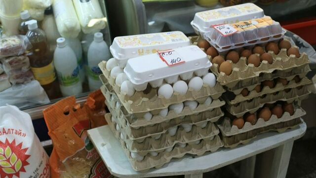 Россияне массово перестали есть. Продажи базовых продуктов питания сократились на 5% - ИА Амител, 31.10.2025