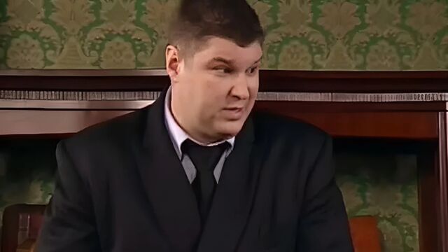 Исполнитель роли охранника Гены из "Универа" может лишиться стопы - ИА Амител, 31.10.2025