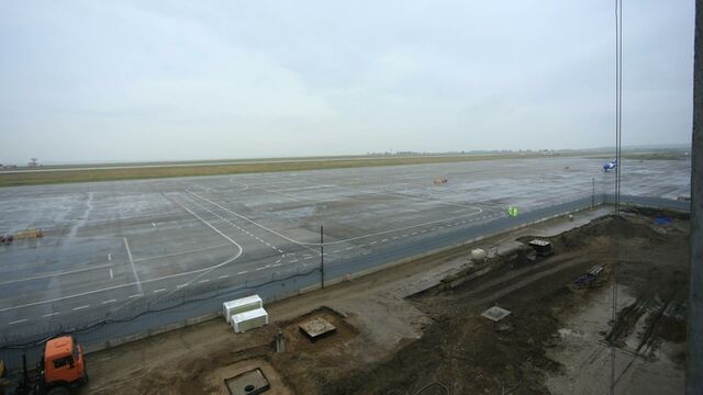 Поиск подрядчика для ремонта барнаульского аэродрома за 3,2 млрд рублей приостановили - ИА Амител, 31.10.2025