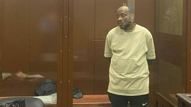 "Африканского колдуна", обещавшего превратить рубли в доллары, отправили в колонию - ИА Амител, 12.11.2025