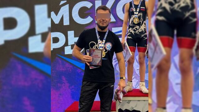 Любвеобильный спортсмен, отдыхающий в ночном клубе Бийска, жестоко избил двух девушек Любвеобильный спортсмен, отдыхающий в ночном клубе Бийска, жестоко избил двух девушек - ИА Амител, 17.11.2025