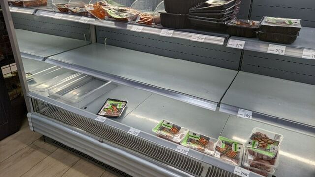 В Барнауле из магазинов неожиданно пропала курица. Почему это произошло - ИА Амител, 17.11.2025