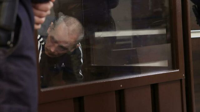 Барнаульского маньяка Виталия Манишина этапировали в тюрьму Барнаульского маньяка Виталия Манишина этапировали в тюрьму - ИА Амител, 14.04.2026