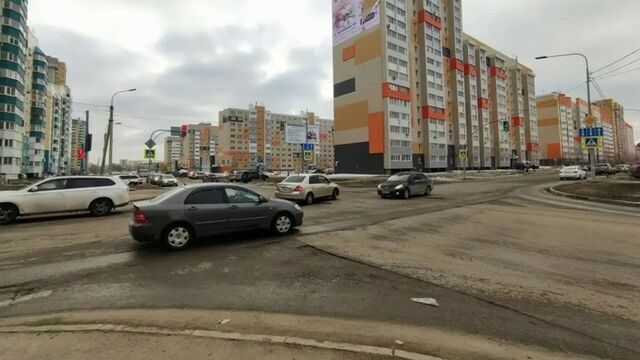 Нужно знать каждому. Как правильно проезжать перекрестки - ИА Амител, 15.04.2026