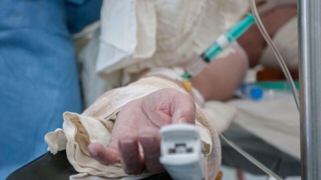 Болеющая раком ведущая выступила против совета "жить одним днем" - ИА Амител, 29.04.2026