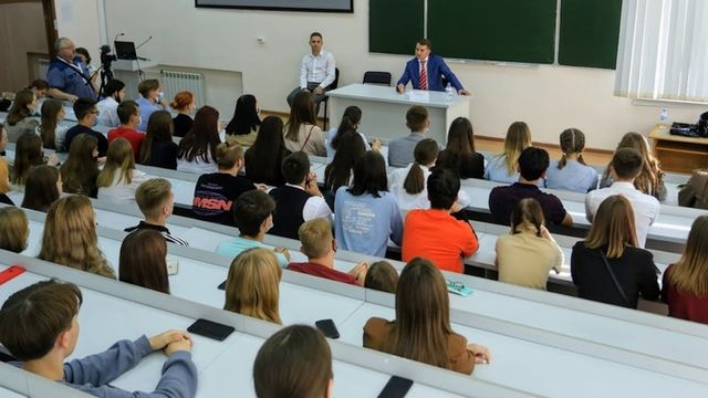 Стали известны самые популярные вакансии для студентов в России Стали известны самые популярные вакансии для студентов в России - ИА Амител, 19.07.2026