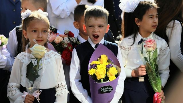 Россиянам назвали минимальную стоимость школьного набора Россиянам назвали минимальную стоимость школьного набора - ИА Амител, 10.08.2026
