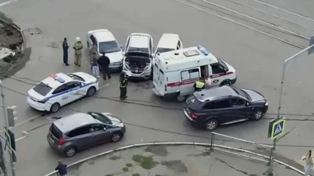Два человека пострадали в массовом ДТП в центре Бийска Два человека пострадали в массовом ДТП в центре Бийска - ИА Амител, 25.08.2026