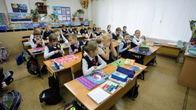 Лантратова напомнила, что взносы в школу и детсад должны быть только добровольными - ИА Амител, 26.08.2026