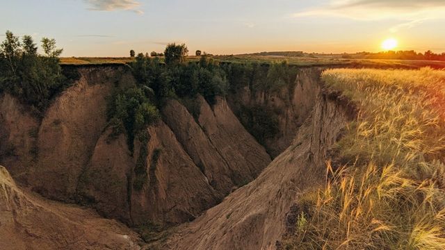 Не Аризона, а Алтай. Как на берегу Оби под Барнаулом спрятался настоящий Гранд-Каньон - ИА Амител, 26.08.2026