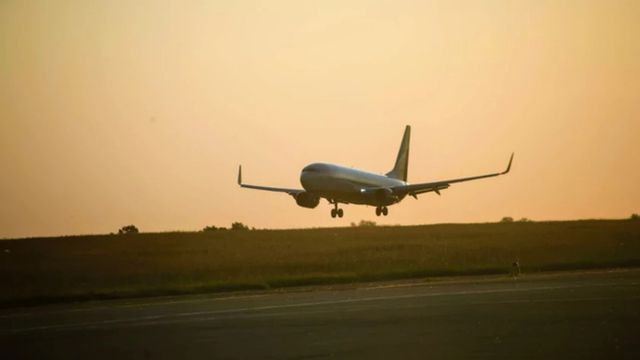 Спецборт МЧС прибыл в Благовещенск для эвакуации пострадавших при возгорании на АГХК - ИА Амител, 26.08.2026