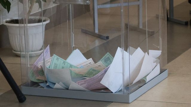 Всего 16 человек. Кто не из "Единой России" проходит в Госдуму по одномандатным округам - ИА Амител, 21.09.2026