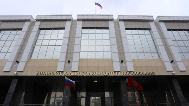 Только пять. Какие партии прошли в АКЗС по итогам трехдневных выборов - ИА Амител, 21.09.2026