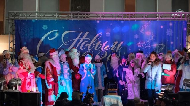В Барнауле начали подготовку к организации новогодних праздников для школьников - ИА Амител, 22.09.2026