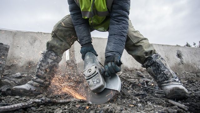 Приграничную трассу в Алтайском крае приводят в порядок за 285,5 млн рублей - ИА Амител, 23.09.2026