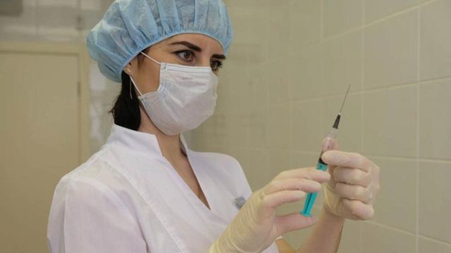 В Алтайский край поступила новая партия вакцины от гриппа - ИА Амител, 24.09.2026