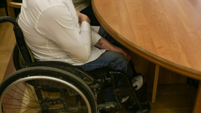 В Барнауле пенсионерка столкнулась с мошенниками при продаже инвалидной коляски - ИА Амител, 04.10.2026