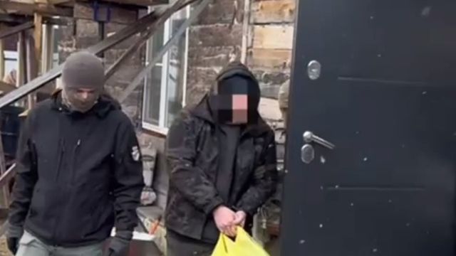 На Алтае задержали мужчину, призывавшего к вооруженному противостоянию с властью - ИА Амител, 29.10.2026