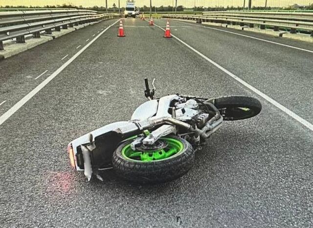 Мотоциклист погиб на М-4 в Азовском районе - ДОН24, 26.07.2024