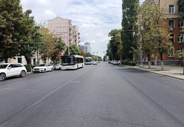 Ростовские дорожные службы отремонтировали 1,8 км ул. Большой Садовой - ДОН24, 02.07.2025