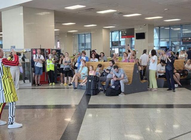В Ростове на двух вокзалах отыграли праздничные концерты - ДОН24, 02.08.2025