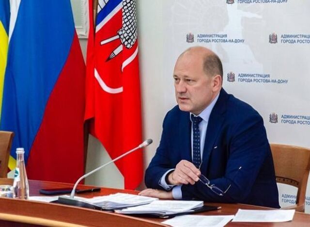 Глава Ростова поручил произвести уборку на остановочных комплексах - ДОН24, 16.09.2025