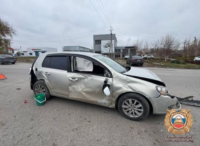В Волгодонске 80-летний водитель спровоцировал массовое ДТП с шестью автомобилями - ДОН24, 15.11.2025