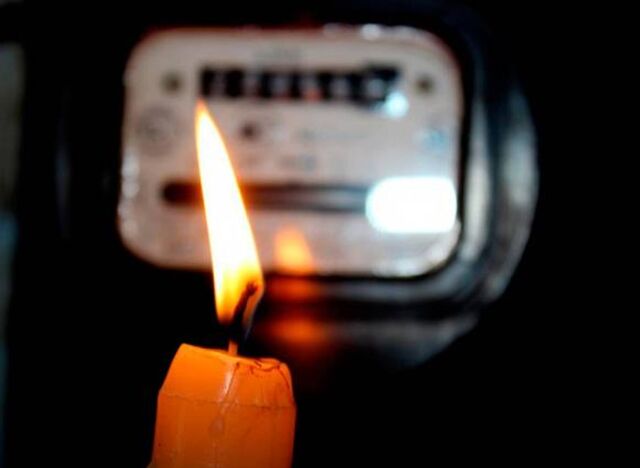 В Таганроге несколько улиц остались без света из-за аварии - ДОН24, 15.11.2025