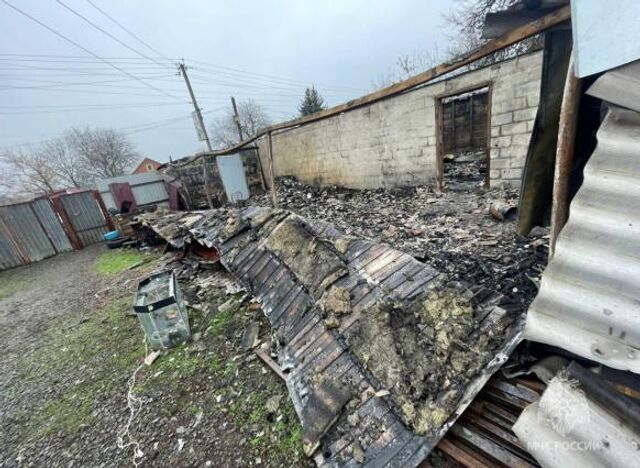 Сгорел пункт выдачи: на Дону жители села остались без посылок из-за неисправной проводки - ДОН24, 19.11.2025