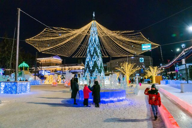 Челябинцы смогут оживить историю города с помощью елочных игрушек - Южноуральская панорама, 19.11.2025