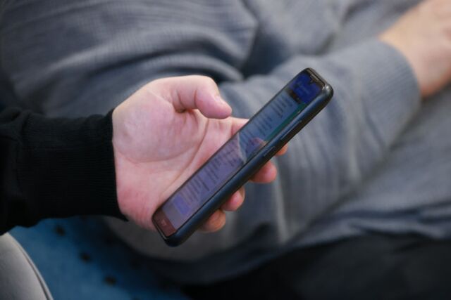 Мошенники заставили мать погибшего бойца СВО отдать почти 3 млн рублей - Южноуральская панорама, 05.04.2026