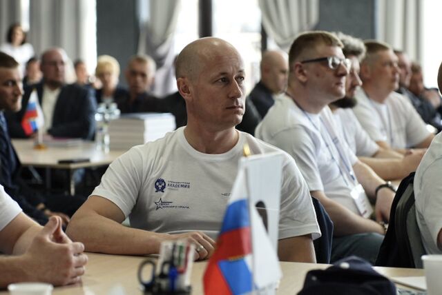 Героев Южного Урала объединяет общая цель Героев Южного Урала объединяет общая цель - Южноуральская панорама, 14.05.2026