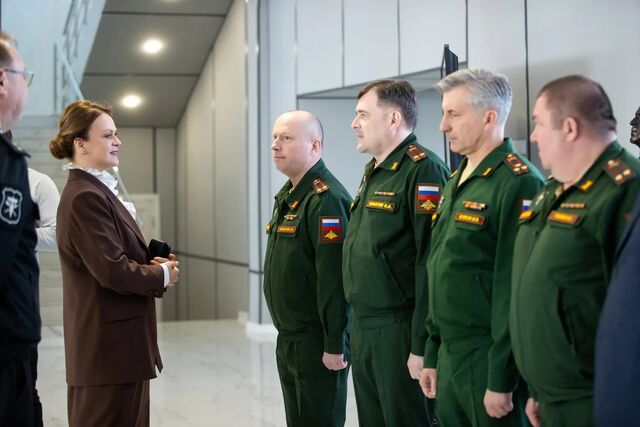 Замминистра обороны РФ Анна Цивилева посетила Нижегородское высшее военное училище. - Нижний сейчас, 16.04.2026