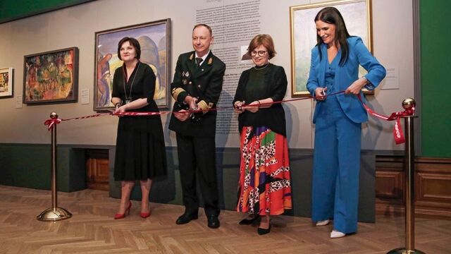Выставка авангарда начала XX века из собрания Третьяковки открылась в Приморье - Восток-Медиа, 17.08.2023