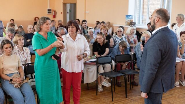 Константин Шестаков обсудил вопросы пробок и лёгкого метро с жителями Владивостока Константин Шестаков обсудил вопросы пробок и лёгкого метро с жителями Владивостока - Восток-Медиа, 15.09.2023