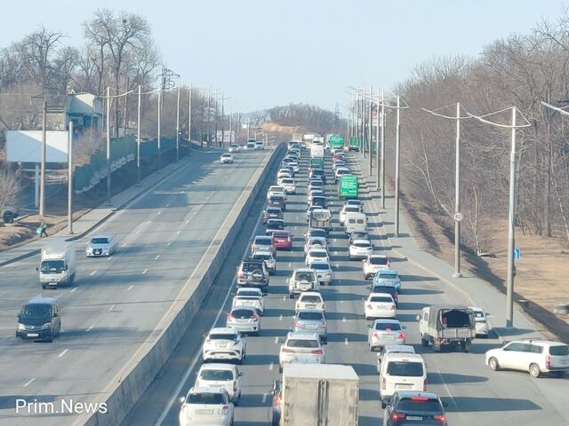 Резко вырос импорт машин на Дальнем Востоке в октябре и ноябре 2025 года Резко вырос импорт машин на Дальнем Востоке в октябре и ноябре 2025 года - PrimNews, 17.11.2025