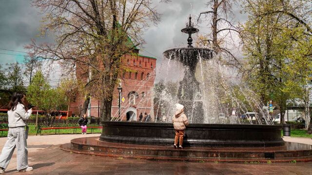 Главный фонтан Нижнего Новгорода заработал после зимы - НИА Нижний Новгород, 30.04.2025