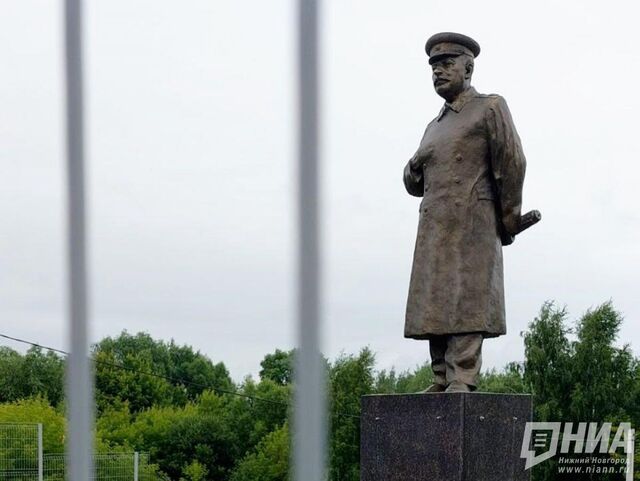 Памятник Сталину хотят поставить на улице Бекетова в Нижнем Новгороде Памятник Сталину хотят поставить на улице Бекетова в Нижнем Новгороде - НИА Нижний Новгород, 16.05.2025