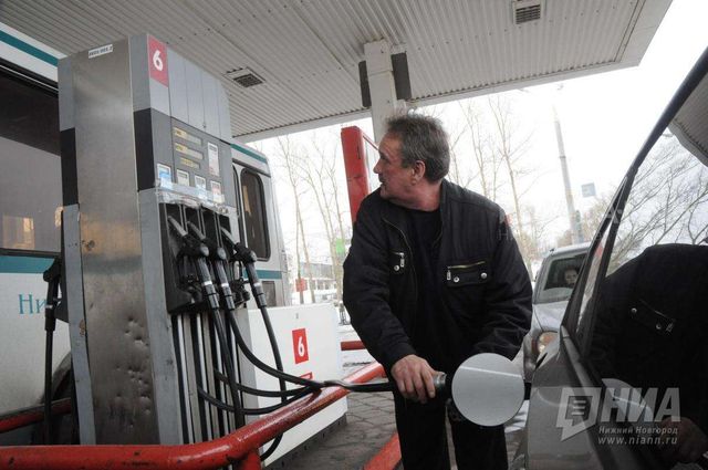 Автоэксперт предупредил, что бензин «Евро-3» вдвое сокращает ресурс двигателя - НИА Нижний Новгород, 26.07.2026