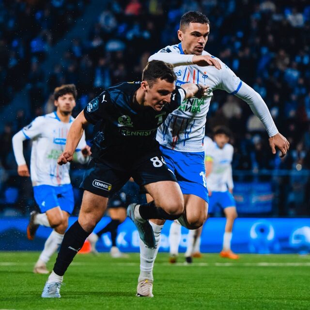 Воронежский «Факел» одержал победу в историческом противостоянии со столичным «Торпедо». Матч на домашнем стадионе завершился со счетом 2:0. - Обозреватель.Врн, 03.11.2025