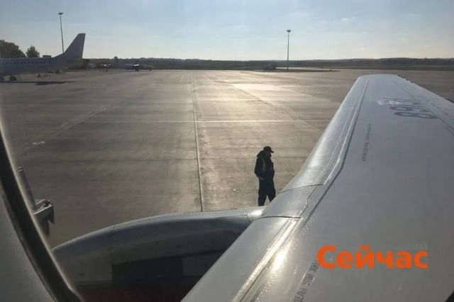 Туристы из Туниса пять часов просидели в самолете без туалетов в Нижнем Новгороде. - Нижний сейчас, 12.10.2026