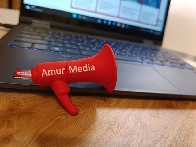 Неделя с AmurMedia: прямая линия, ремонт школ и дорог, судьба острова и спасение сироты - AmurMedia: Лента новостей, 28.03.2026