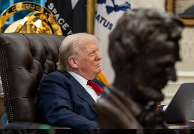 Иранцы довели Трампа до истерики и сорванного голоса - PrimaMedia: Лента новостей, 17.04.2026