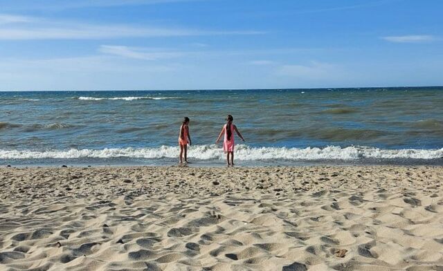 Не пляжи, а мечта: Черное море больше не в топе – россияне массово едут в другое место - UssurMedia: Лента новостей, 19.04.2026