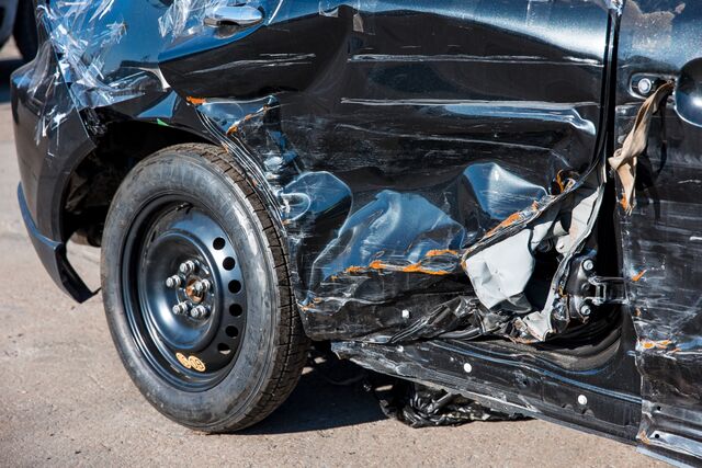 Пятерых жителей Хабаровского края уличили в аферах с получением выплат по полисам ОСАГО - AmurMedia: Лента новостей, 20.04.2026