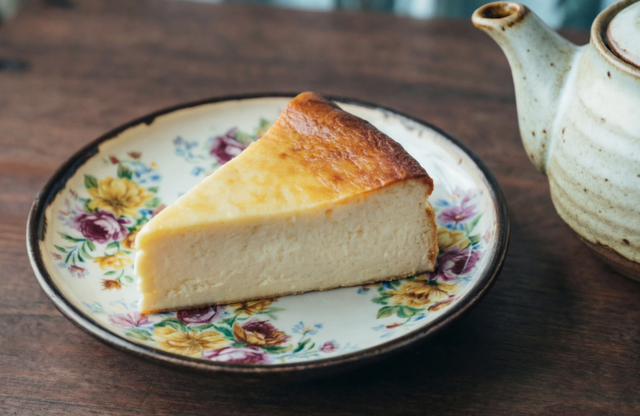 Творожная запеканка точь-в-точь как в садике – всё смешали и в духовку - PrimaMedia: Лента новостей, 23.04.2026