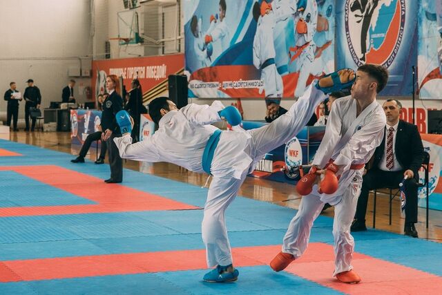 Сборная Находки блестяще выступила на чемпионате и первенстве ДФО по каратэ WKF - NakhodkaMedia: Лента новостей, 28.04.2026