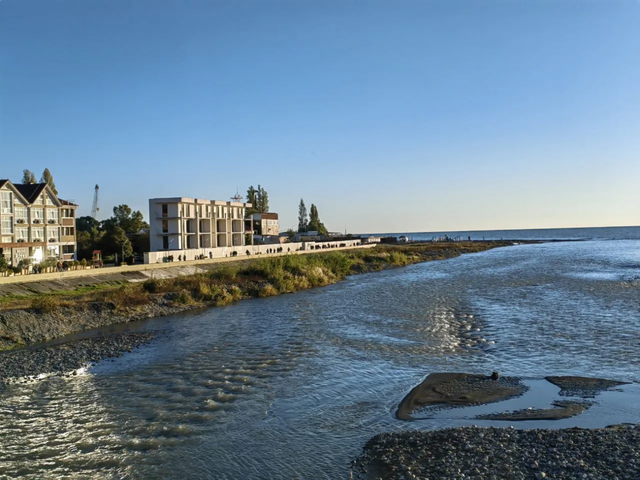 Эксперт оценил влияние снижения ключевой ставки на рынок недвижимости Сочи - KrasnodarMedia, 29.04.2026