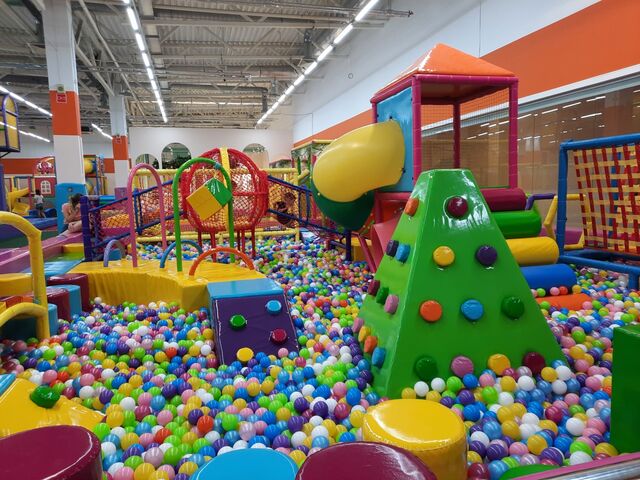 Просели на 20%: почему родители стали экономить на детских праздниках во Владивостоке - PrimaMedia: Лента новостей, 29.04.2026