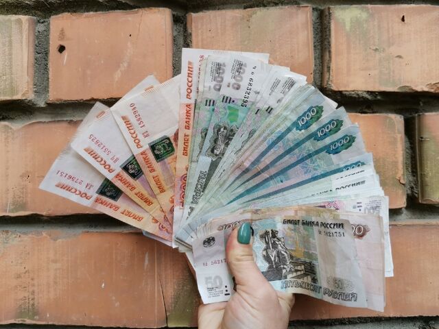 Вместо МРОТ – 1000 рублей: эти категории россиян получают зарплату в разы меньше положенного – почему это законно - AmurMedia: Лента новостей, 08.05.2026